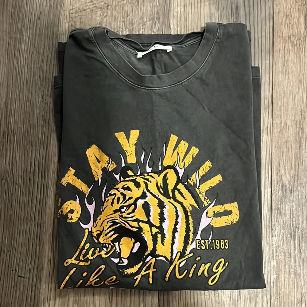 Stay Wild Graphic Tee, Sz S/M - Picture 4 of 4